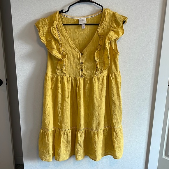 Knox Rose Flutter Sleeve Dress - Picture 1 of 3